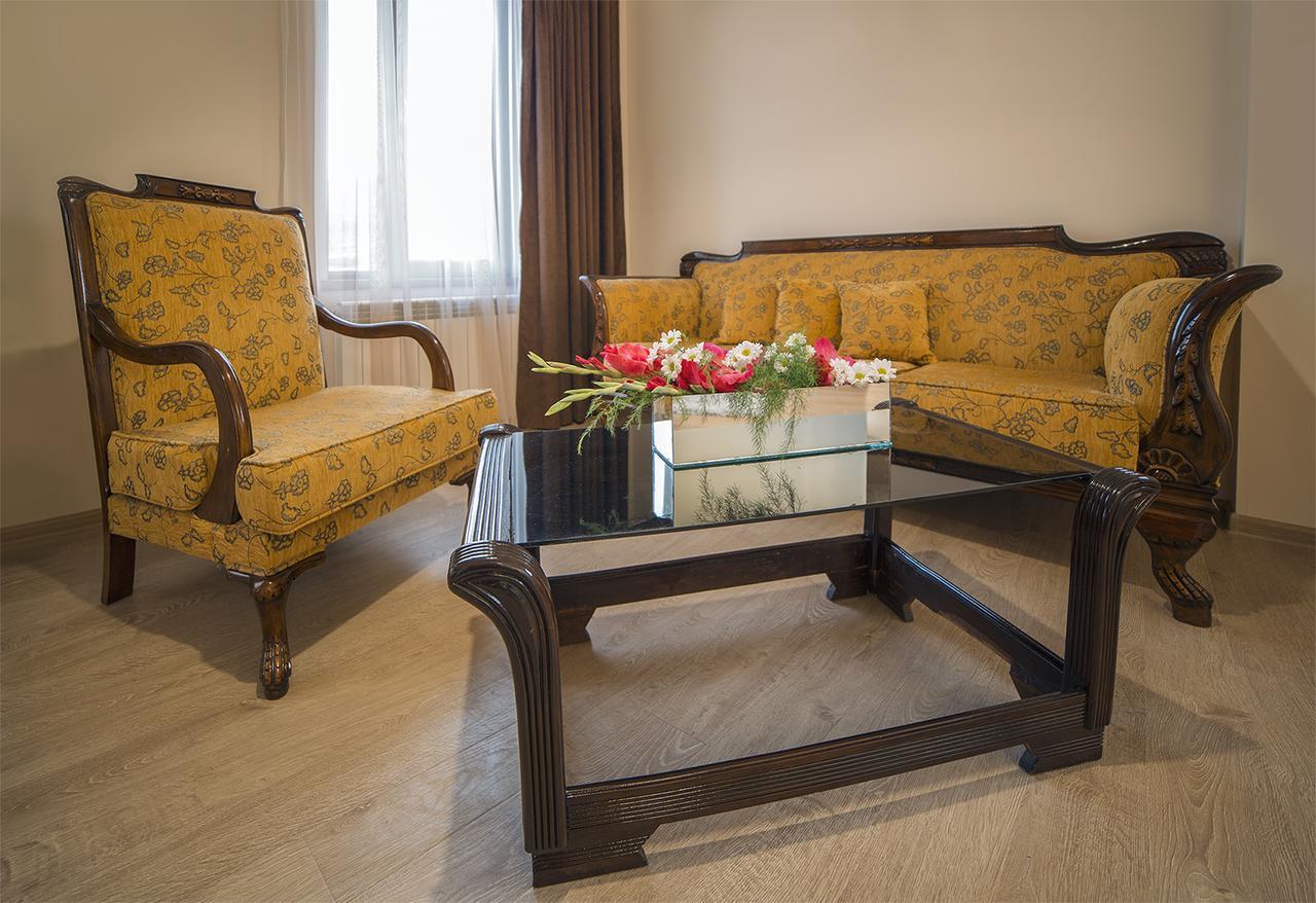 Royal House Gori Exterior foto